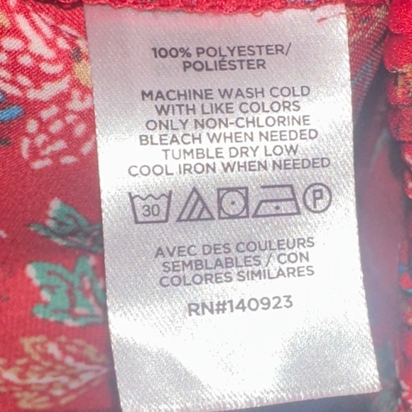LOFT Red Floral Blouse Sz. M - Picture 13 of 13